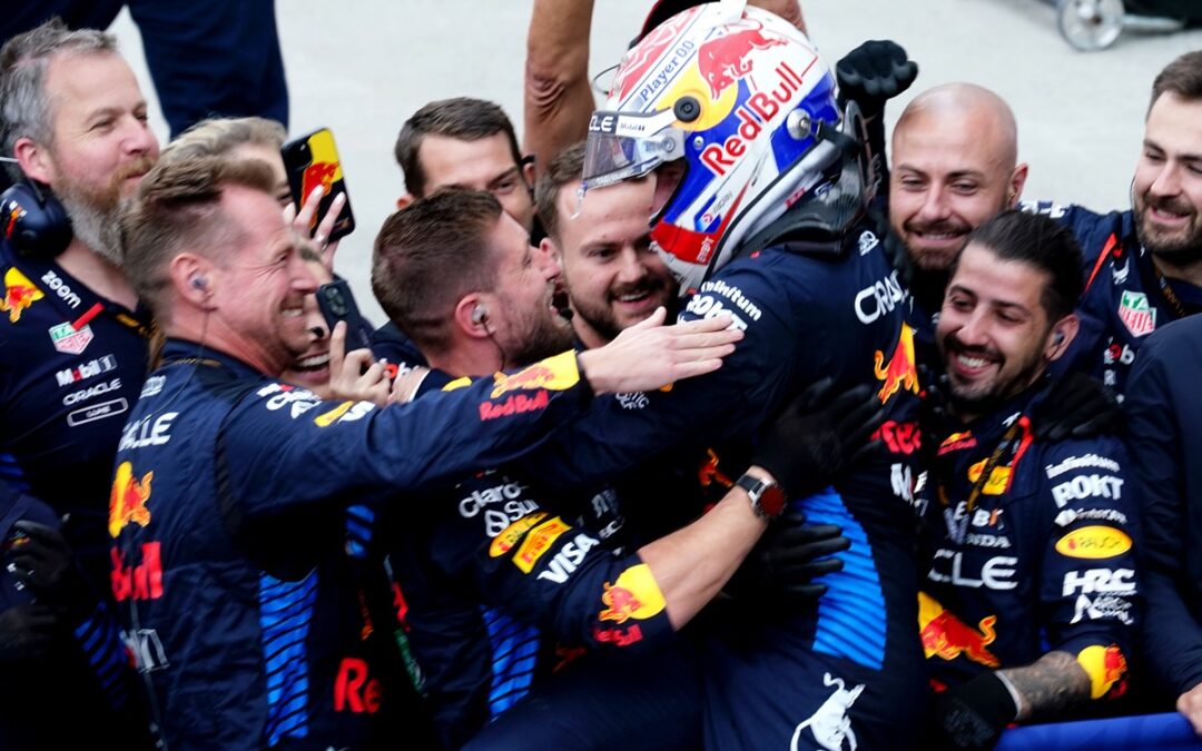 Verstappen wins thriller, Scheffler express shuffles on and more!
